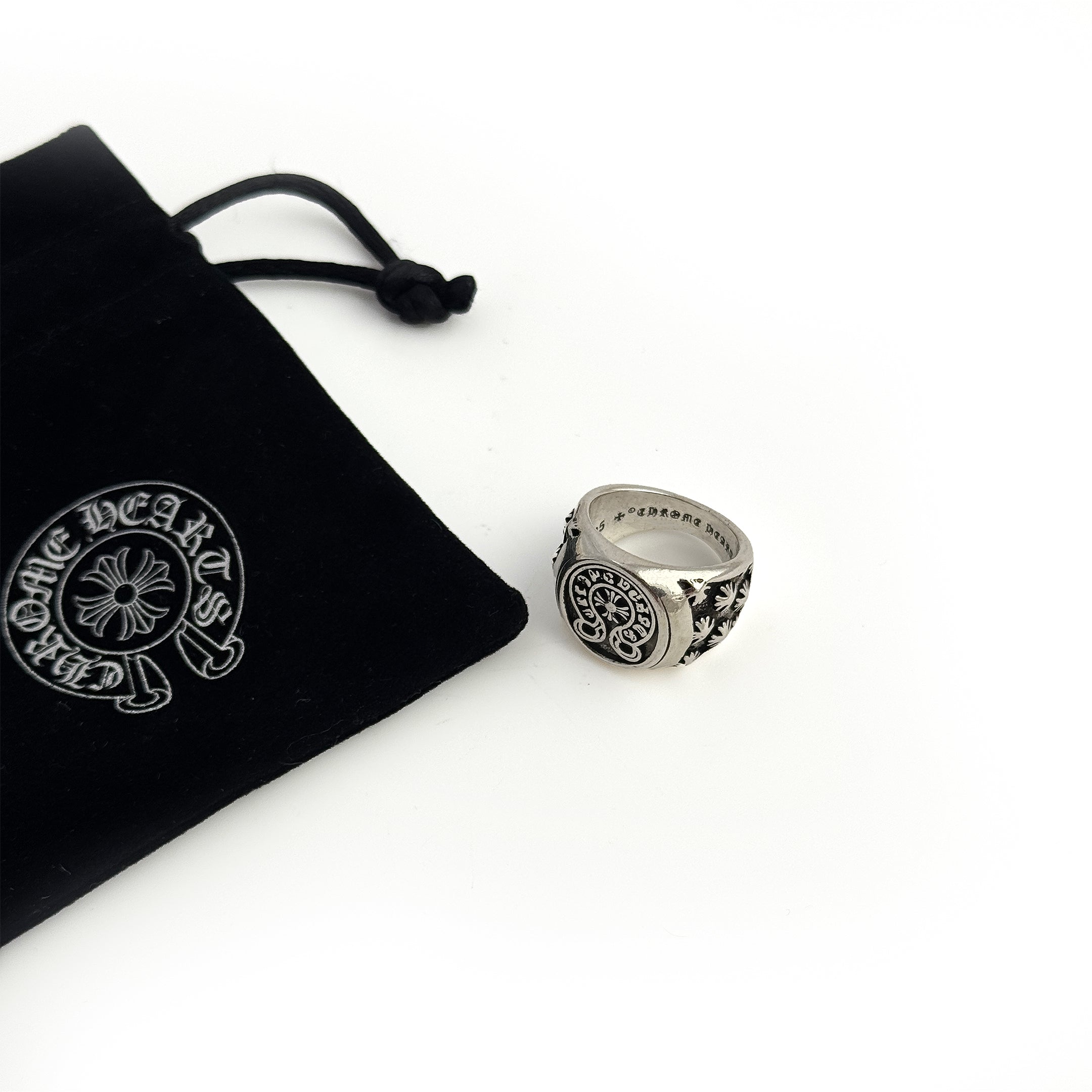 Chrome Hearts Horse Shoe ring