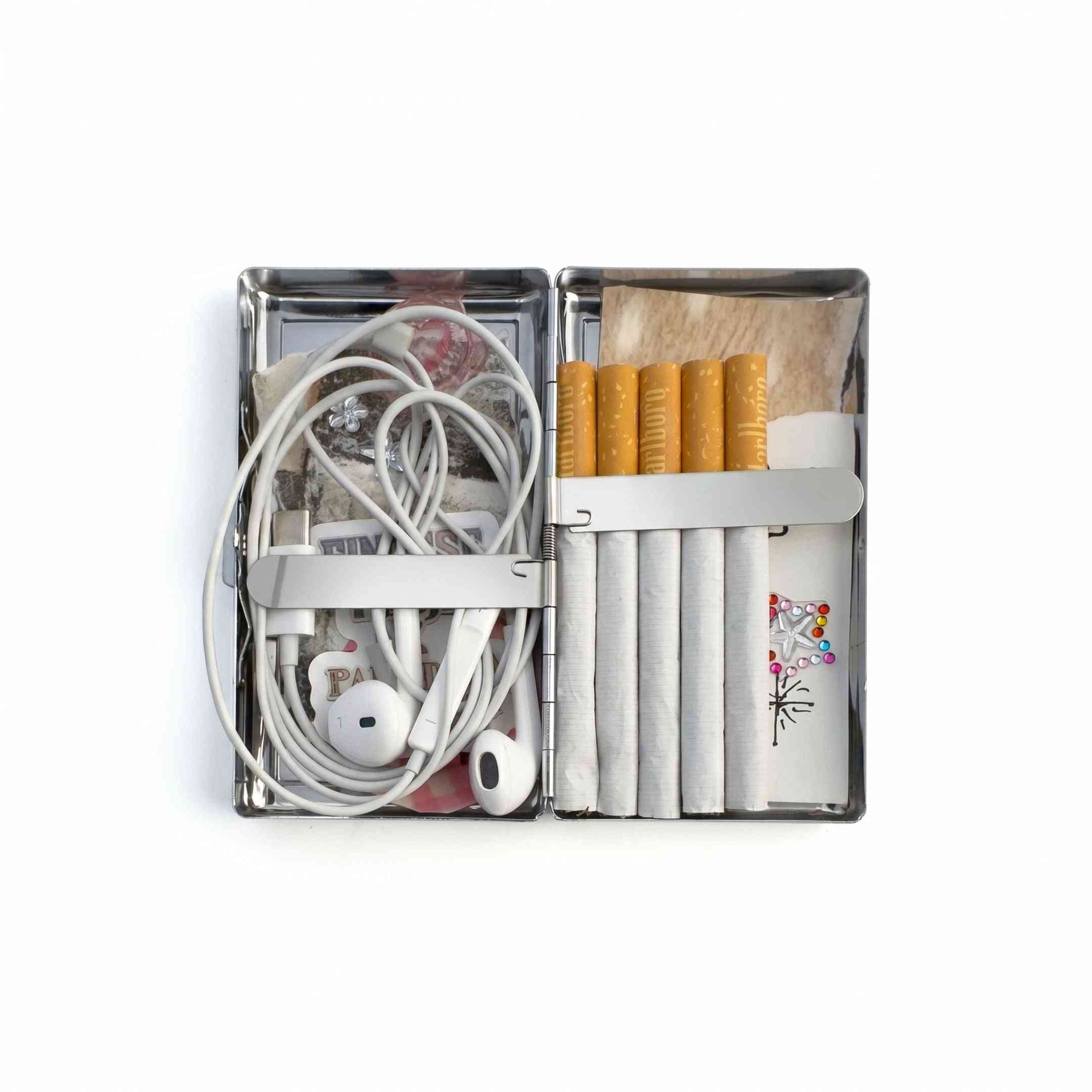 Lucky Cigarette Case