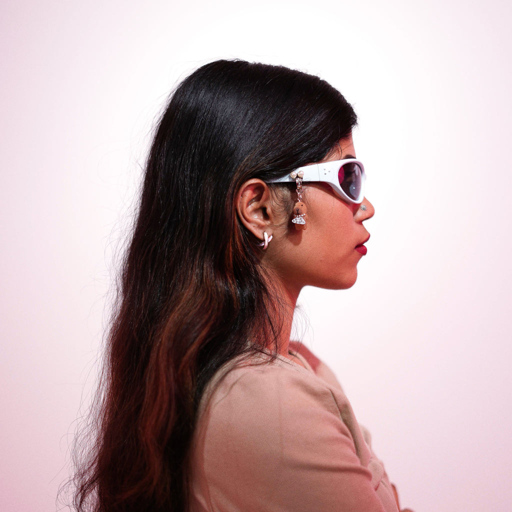 Chained Capybara Charm(Single)